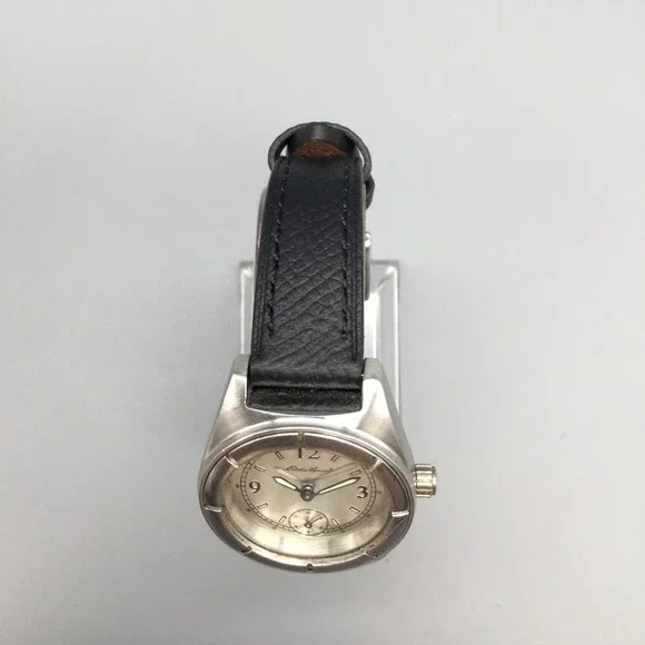 Eddie Bauer Womens Watch 29mm Silver Dial Black Leather 3560 New Battery - Picture 4 of 14